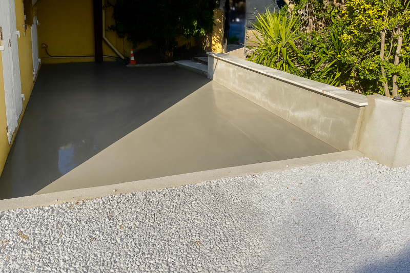 Ragréage fibré chantier Six Four les Plages